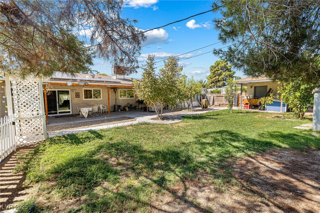 Las Vegas, Nevada 89108, United States, 4 Bedrooms Bedrooms, ,2 BathroomsBathrooms,Residential,Active,179750