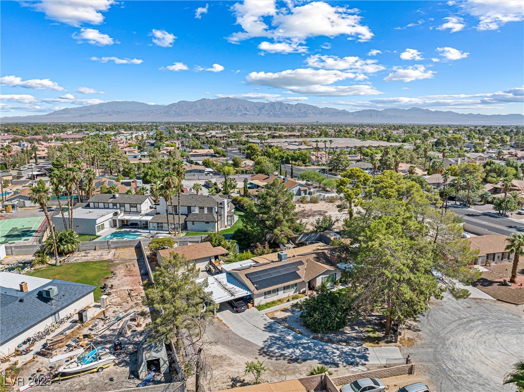 Las Vegas, Nevada 89108, United States, 4 Bedrooms Bedrooms, ,2 BathroomsBathrooms,Residential,Active,179750