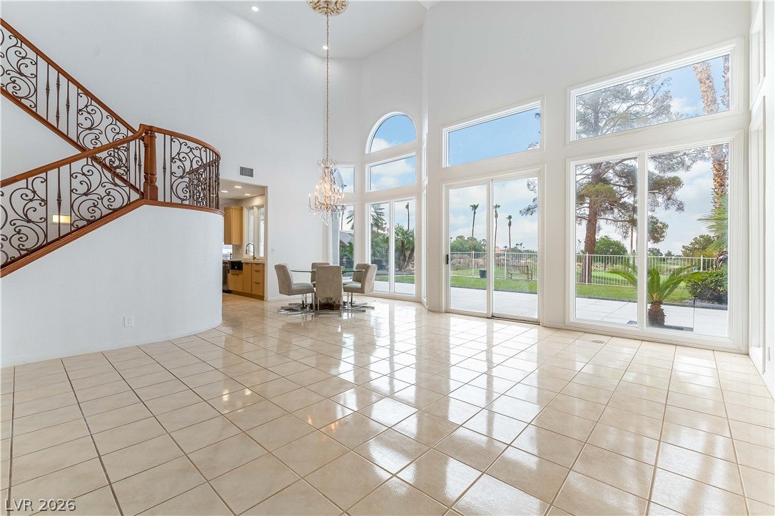2208 Bay Hill Drive