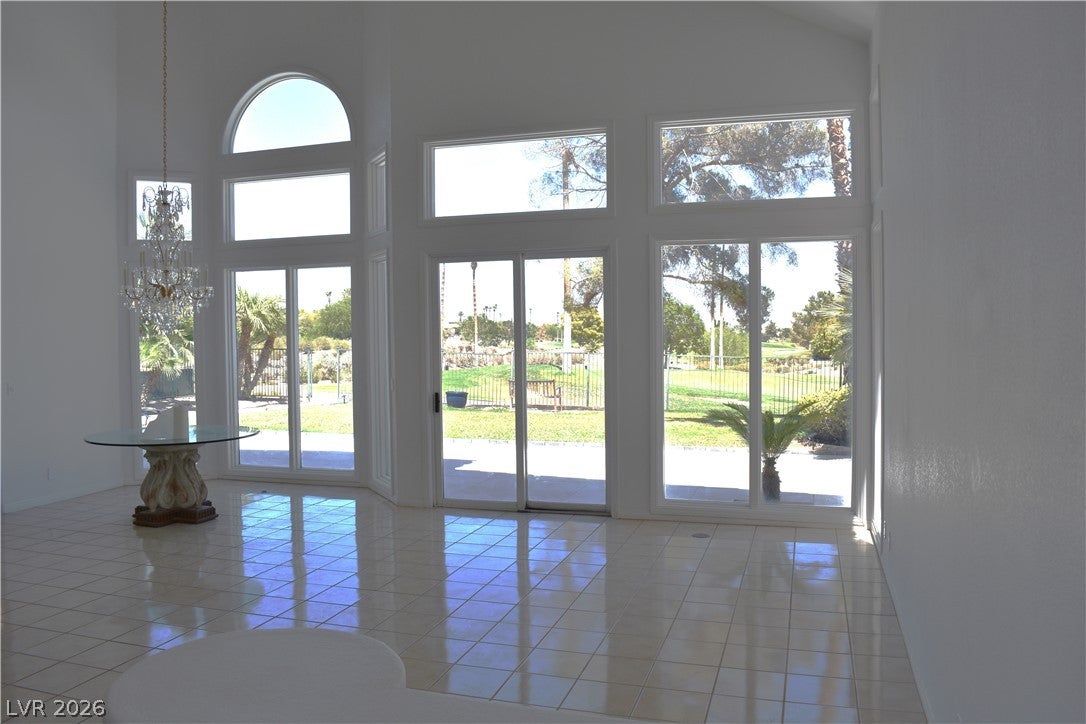 2208 Bay Hill Drive