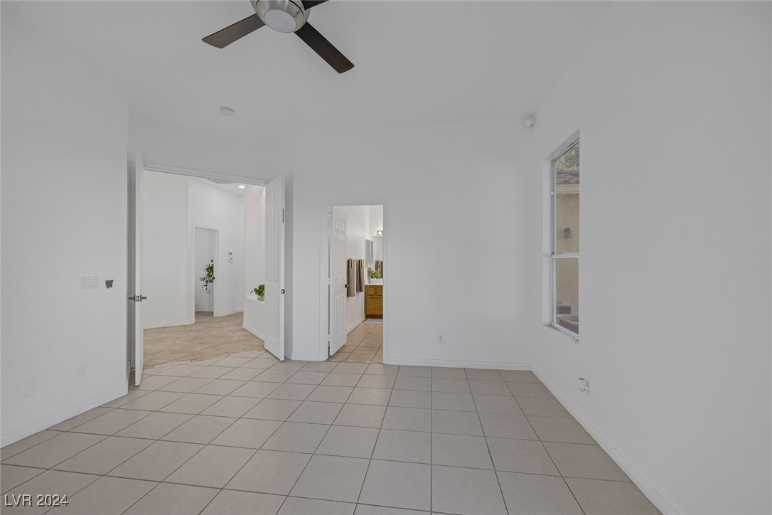 Las Vegas, Nevada 89147, United States, 5 Bedrooms Bedrooms, ,5 BathroomsBathrooms,Residential,Pending,28335