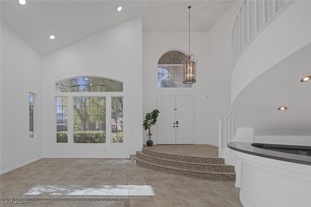 Las Vegas, Nevada 89147, United States, 5 Bedrooms Bedrooms, ,5 BathroomsBathrooms,Residential,Pending,28335