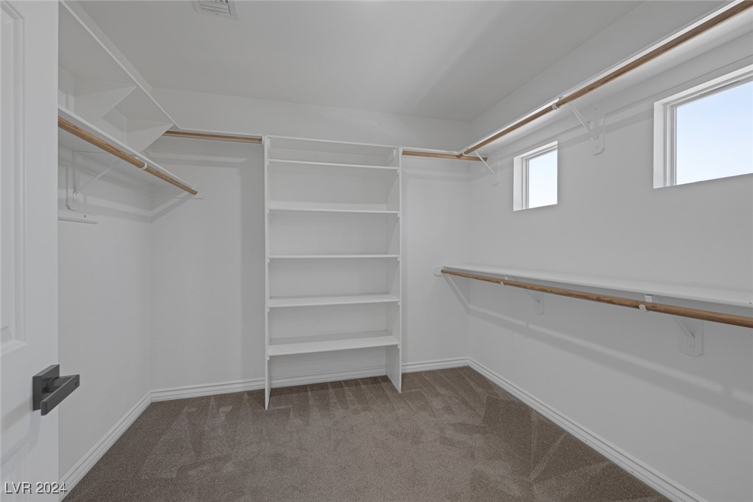 Las Vegas, Nevada 89147, United States, 5 Bedrooms Bedrooms, ,5 BathroomsBathrooms,Residential,Pending,28335