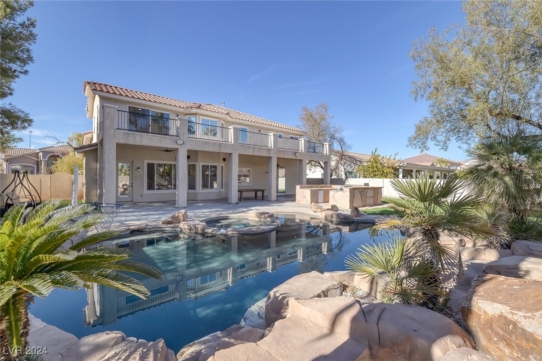 Las Vegas, Nevada 89147, United States, 5 Bedrooms Bedrooms, ,5 BathroomsBathrooms,Residential,Pending,28335