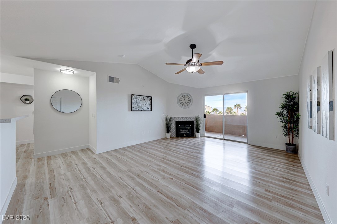 231 W Horizon Ridge Parkway #1027, Henderson, Nevada image 4