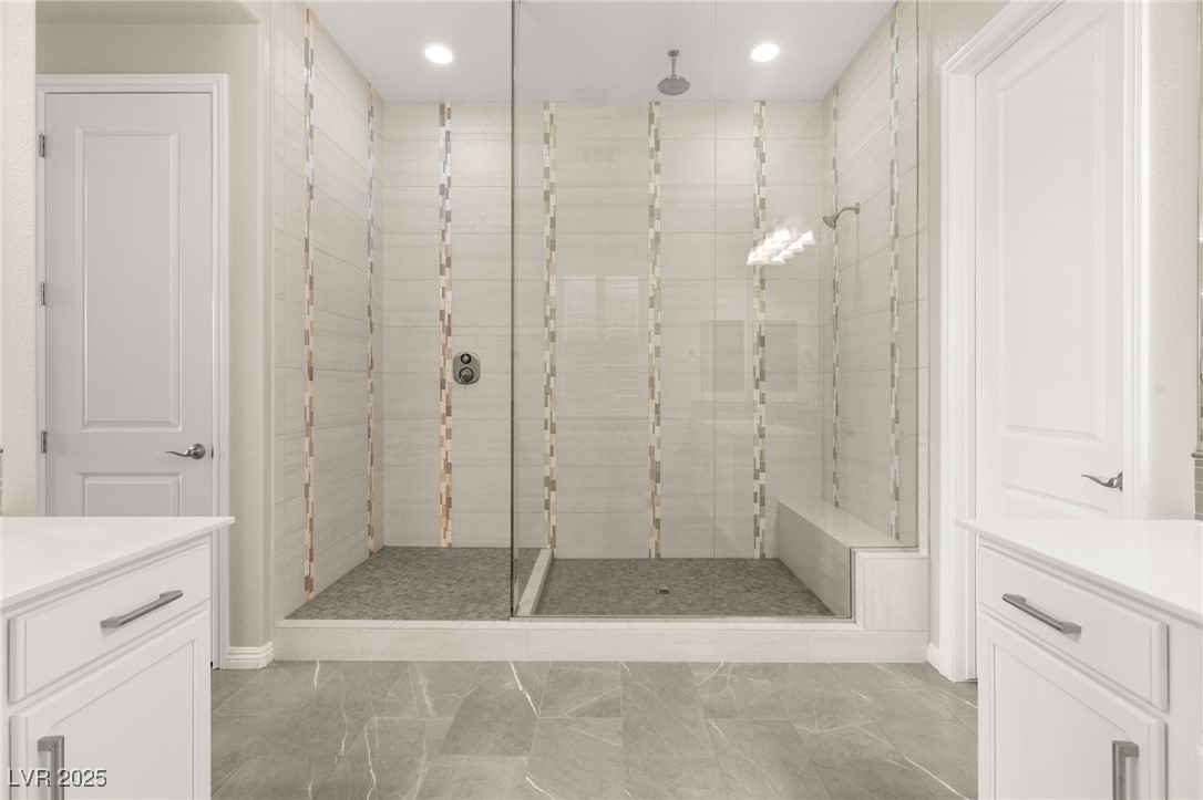 Las Vegas, Nevada 89138, United States, 4 Bedrooms Bedrooms, ,3 BathroomsBathrooms,Residential,Active,91766