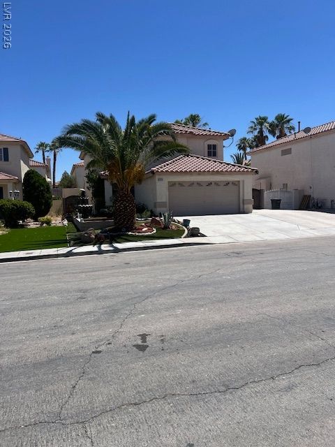 Homes For Sale - 8319 Feather Duster Court<br/> Clark County, Las Vegas, NV 89113