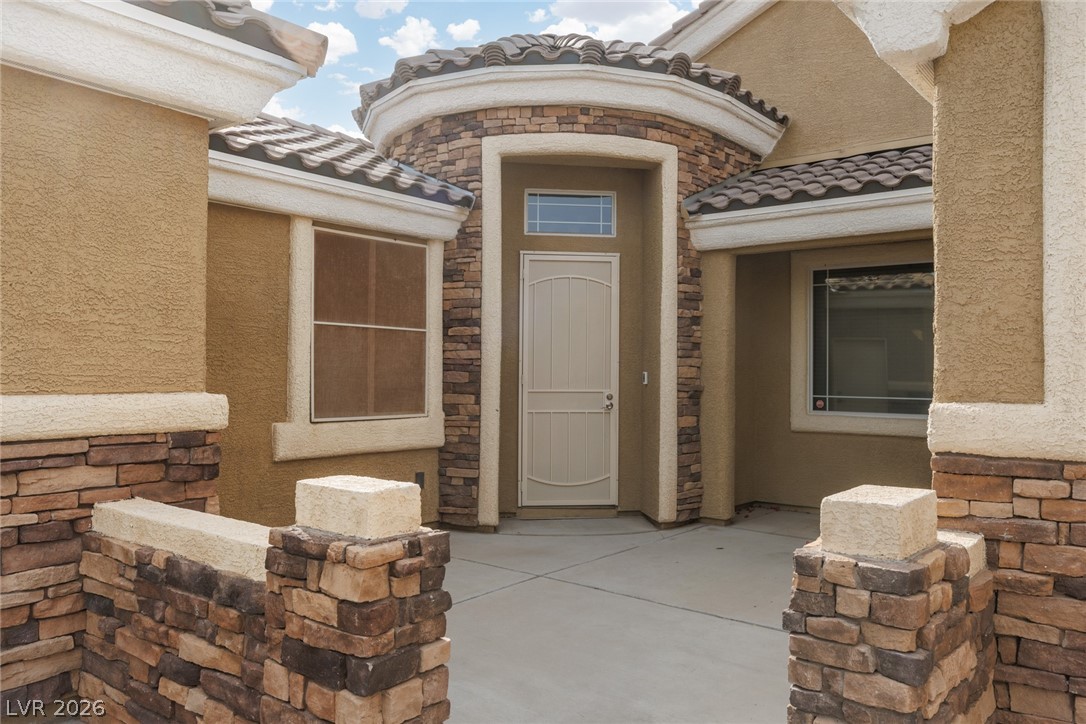 1995 Dakota Lodge Avenue