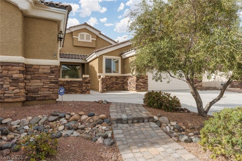 Homes For Sale - 1995 Dakota Lodge Avenue<br/> Las Vegas, NV 89123