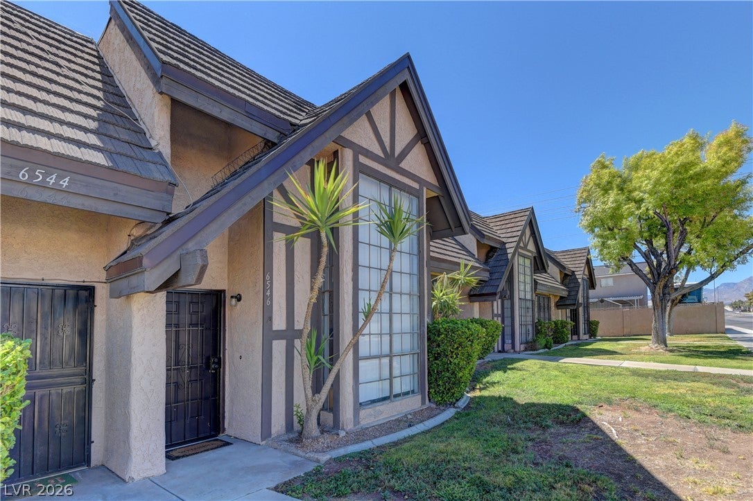 6546 Ironbark Lane