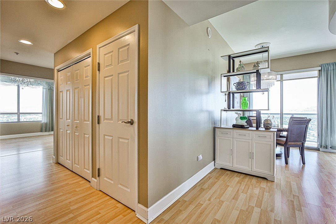 200 W Sahara Avenue 2407
