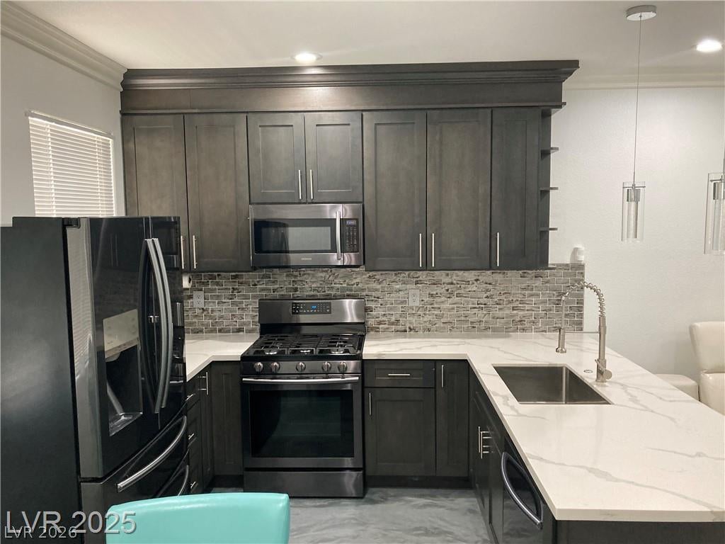 9050 W Warm Springs Road 1027