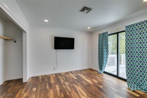 Tiny photo for 2875 Rosanna Street, Las Vegas, NV 89117 (MLS # 2743047)