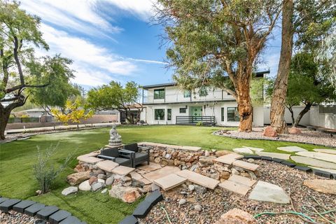 Tiny photo for 2875 Rosanna Street, Las Vegas, NV 89117 (MLS # 2743047)