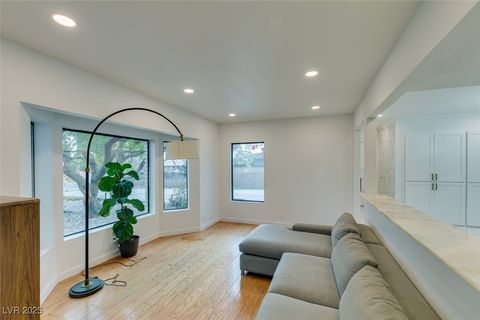 Tiny photo for 2875 Rosanna Street, Las Vegas, NV 89117 (MLS # 2743047)