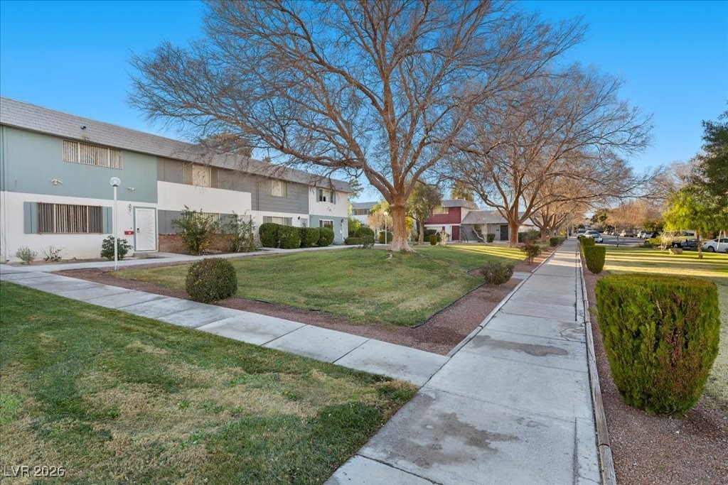 103 Greenbriar Townhouse Way