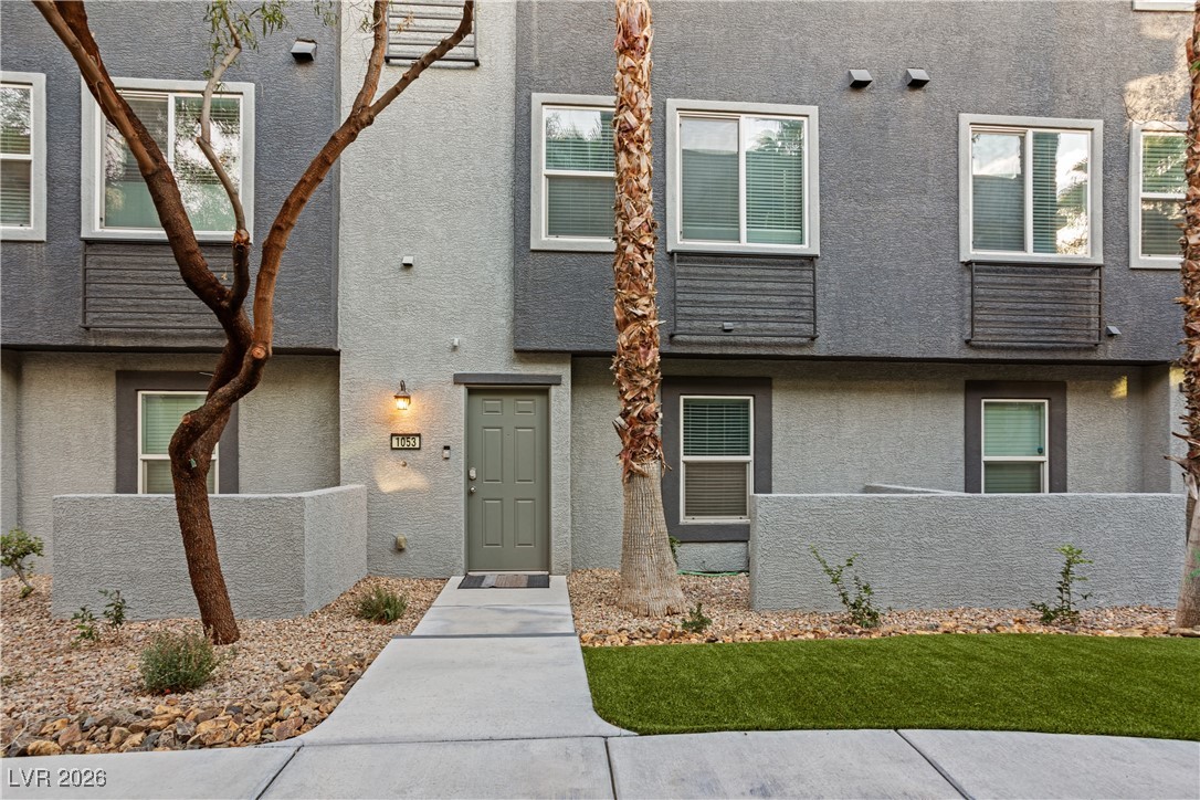 9050 W Tropicana Avenue 1053