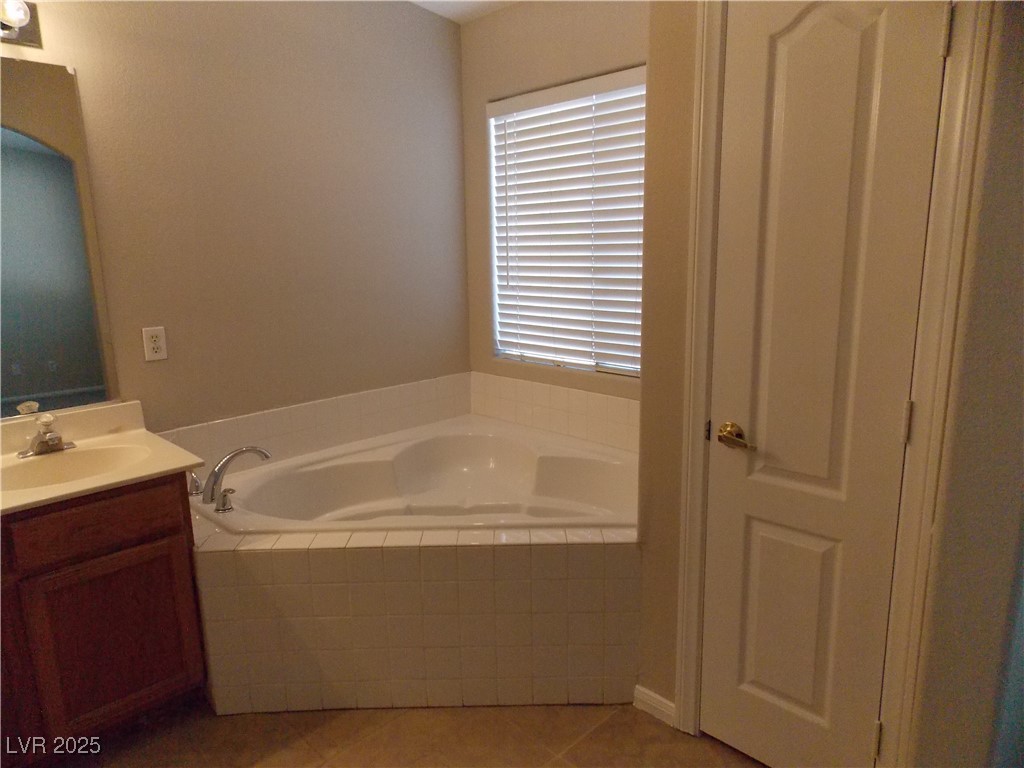319 Mulberry Glen Drive, North Las Vegas, Nevada image 13
