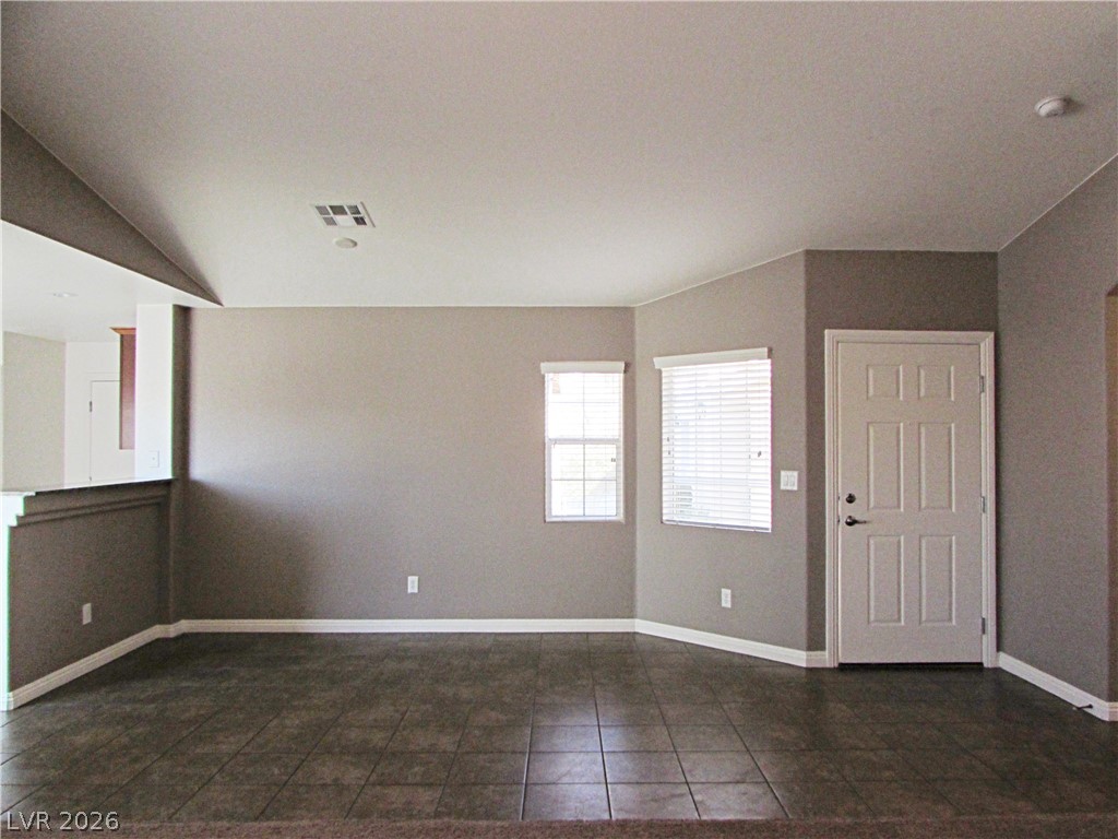 10424 Madagascar Palm Street