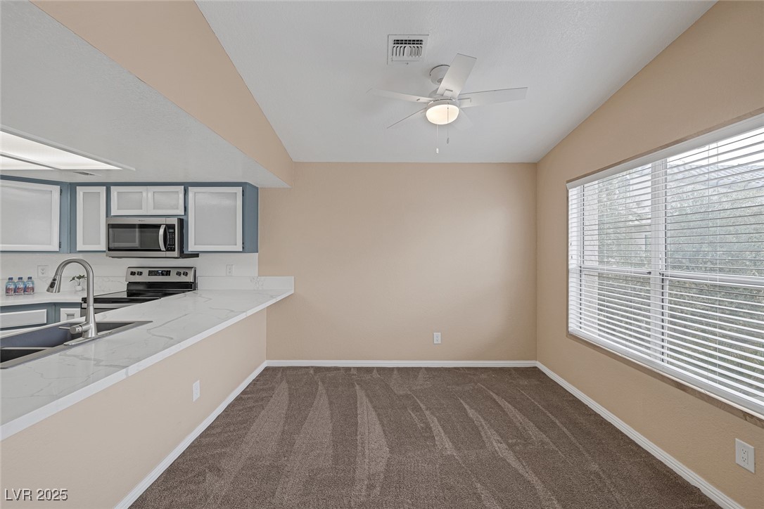 Las Vegas, Nevada 89103, United States, 2 Bedrooms Bedrooms, ,2 BathroomsBathrooms,Residential,Active,117245