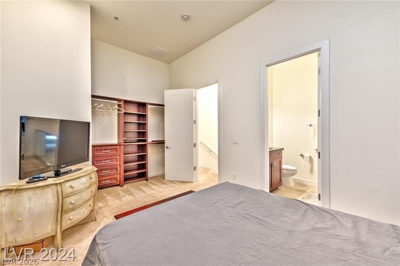 4585 Dean Martin Drive 202