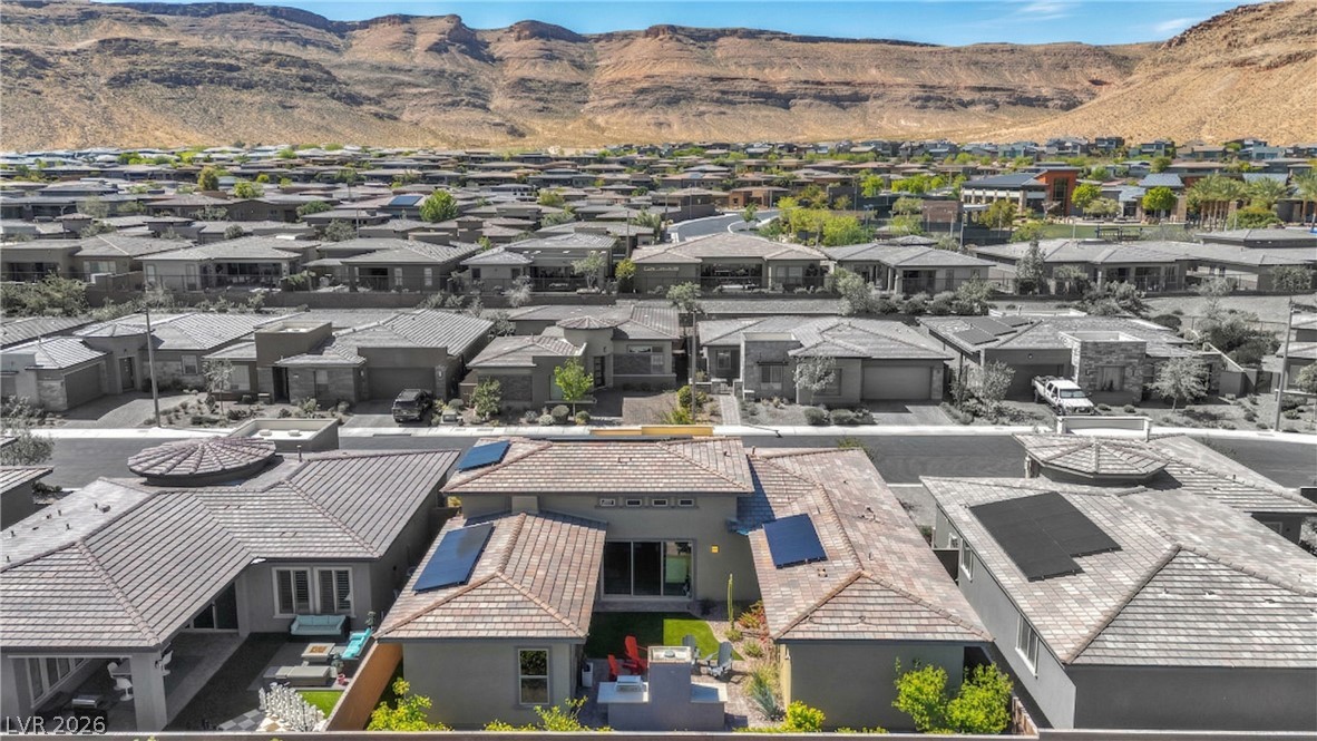 6706 DESERT CRIMSON Street