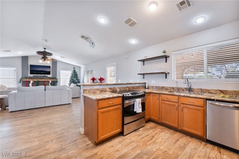 Tiny photo for 6109 Starlight Drive, Las Vegas, NV 89130 (MLS # 2738782)