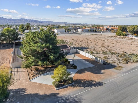 Tiny photo for 6109 Starlight Drive, Las Vegas, NV 89130 (MLS # 2738782)