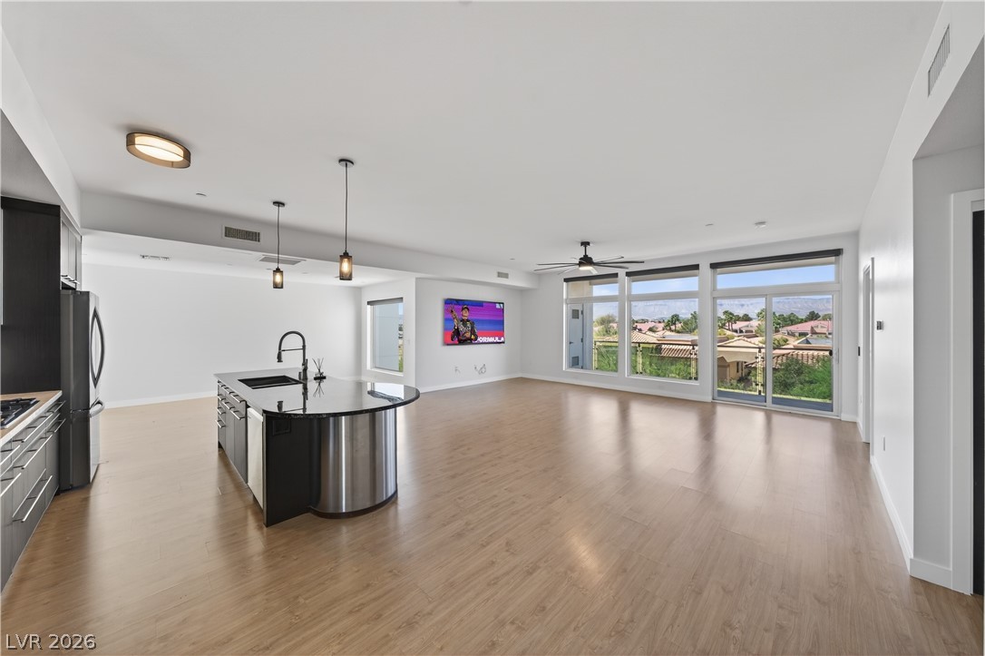 8925 W Flamingo Road 307