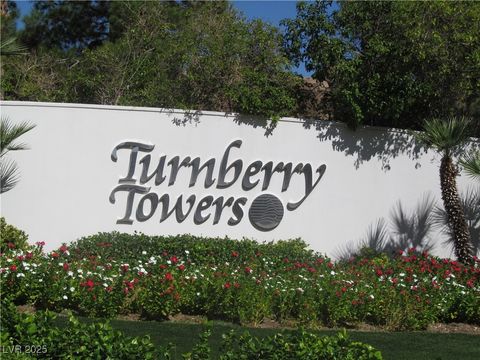 Photo of 222 Karen Avenue #1105, Las Vegas, NV 89109 (MLS # 2727639)