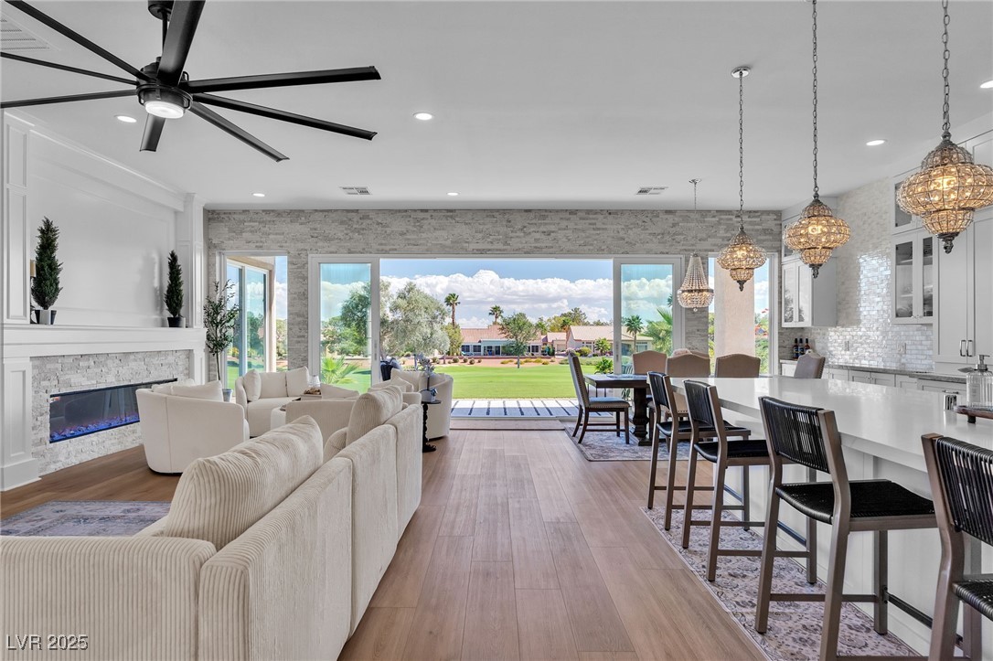 2916 Hawksdale Drive