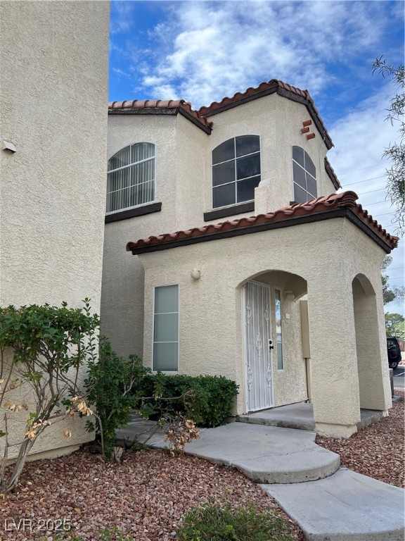 2975 Bluegrass Lane 424