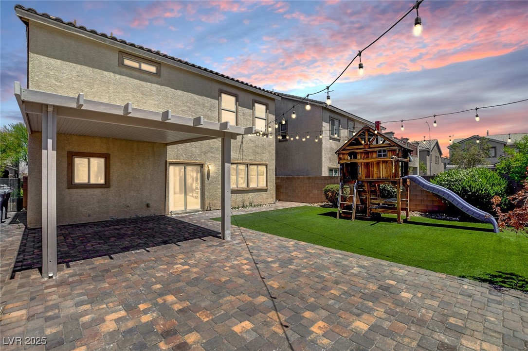 1055 Fish Pond Avenue
