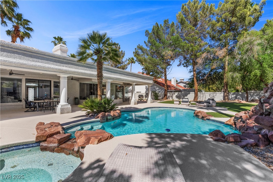 2268 Buckingham Court, Henderson, Nevada image 35