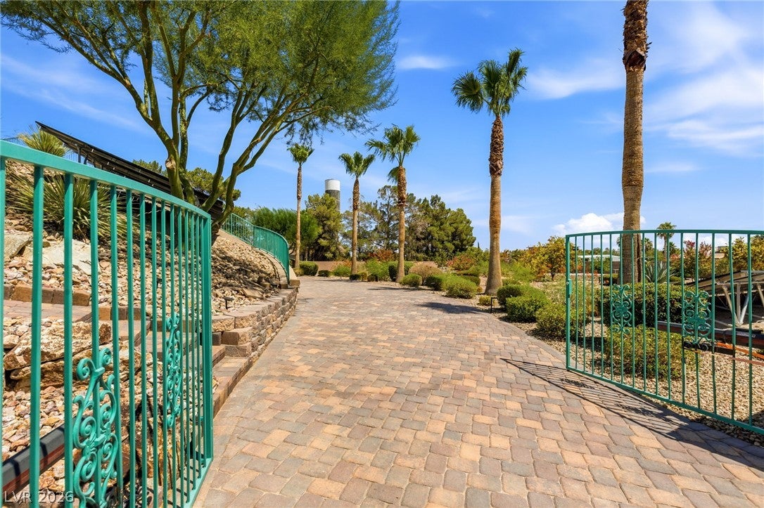 6131 Grand Teton Drive
