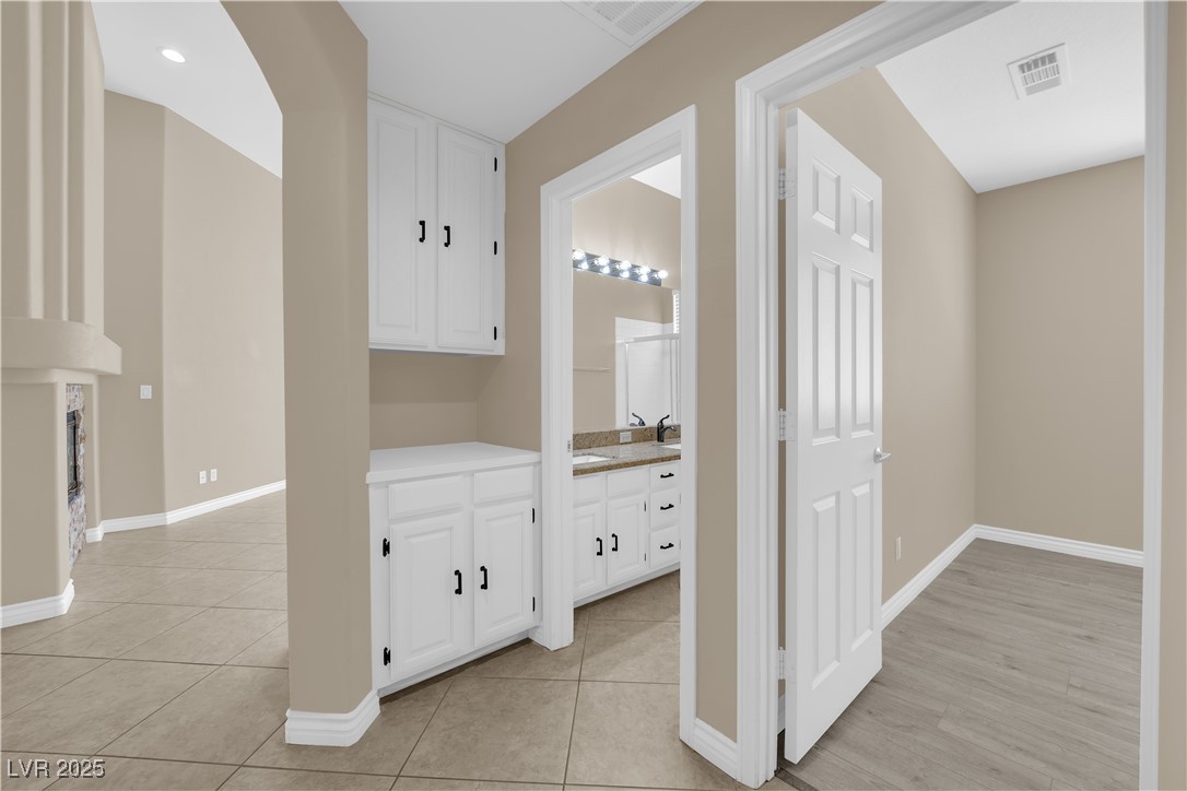 7813 Riviera Beach Drive, Las Vegas, Nevada image 19