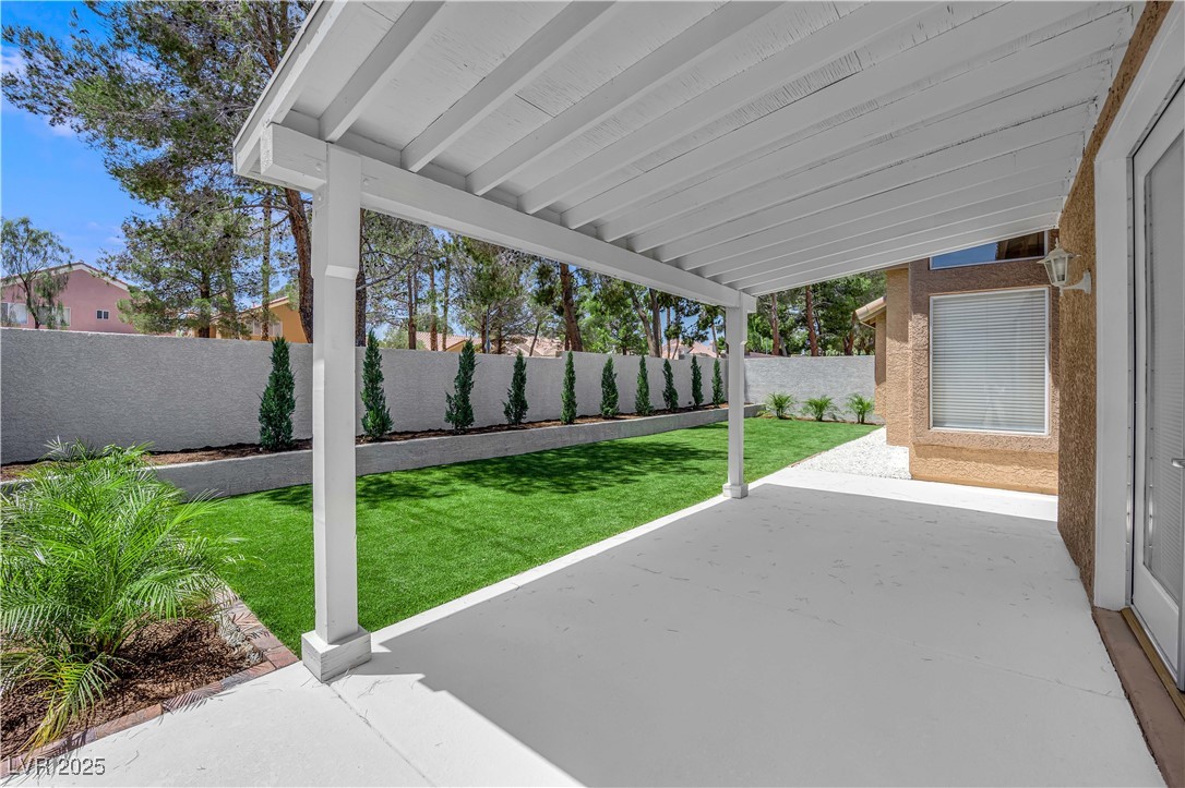 7813 Riviera Beach Drive, Las Vegas, Nevada image 38