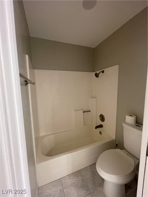 Las Vegas, Nevada 89103, United States, 2 Bedrooms Bedrooms, ,2 BathroomsBathrooms,Residential,Pending,80752