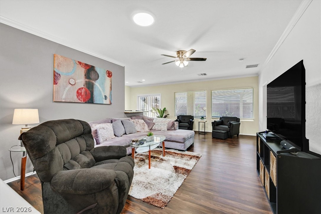 7537 Homing Pigeon Street