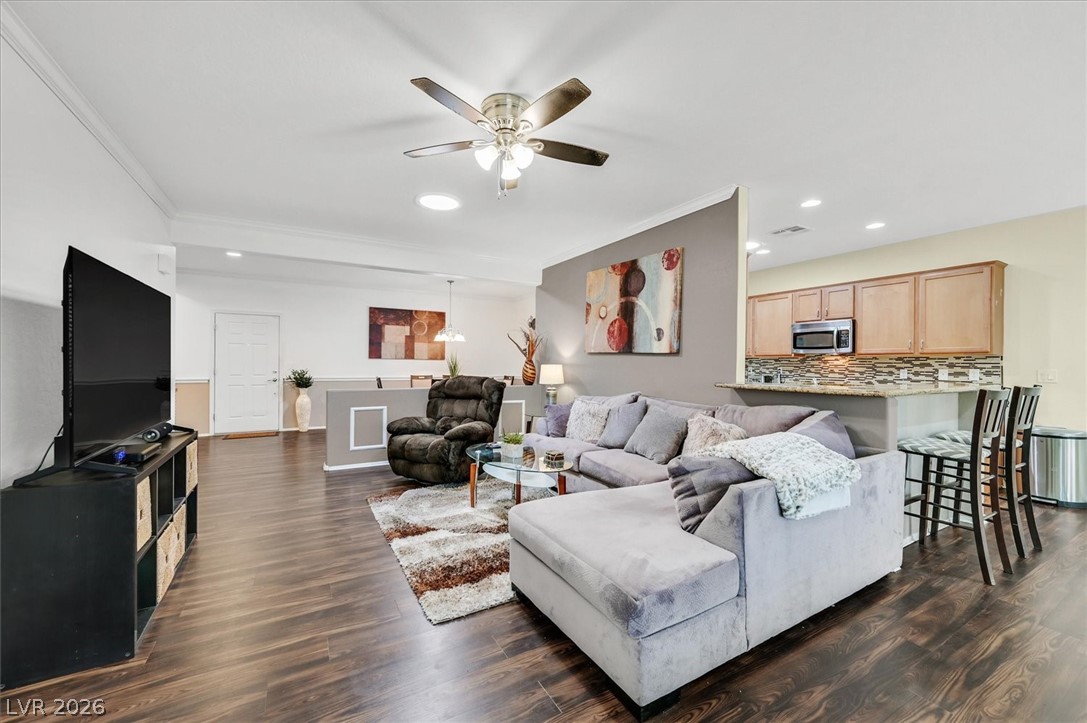 7537 Homing Pigeon Street