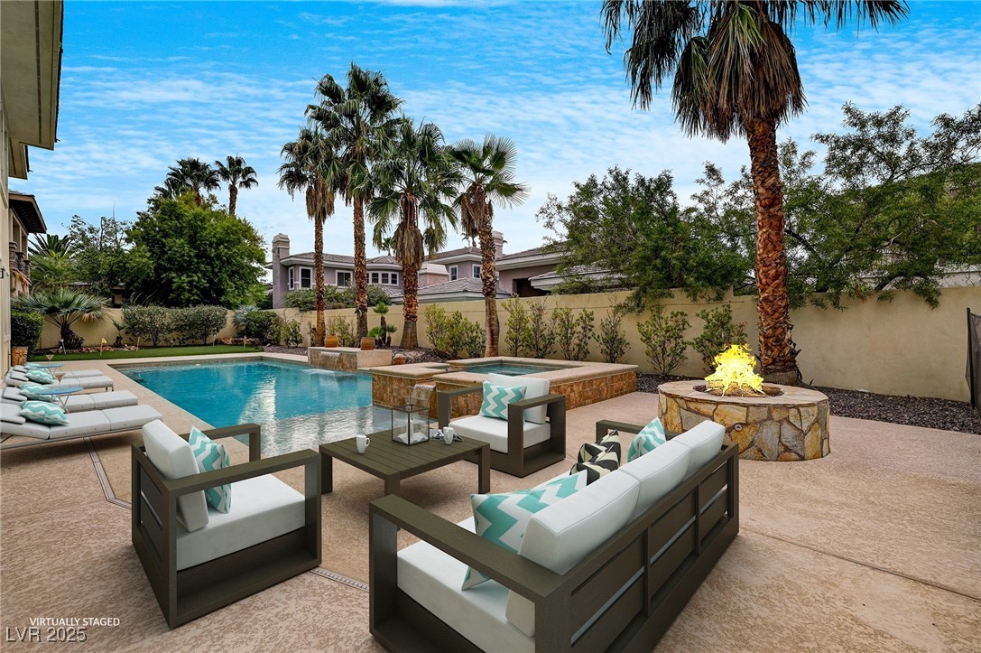 605 Canyon Greens Drive