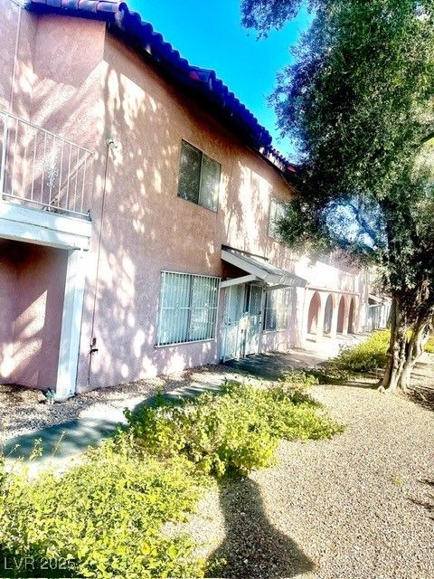 Photo of 2202 E Desert Inn Road, Las Vegas, NV 89169 (MLS # 2730785) Photo of 2202 E Desert Inn Road, Las Vegas, NV 89169 (MLS # 2730785)