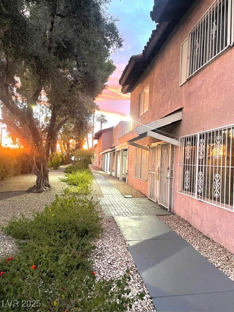 2202 E Desert Inn Road