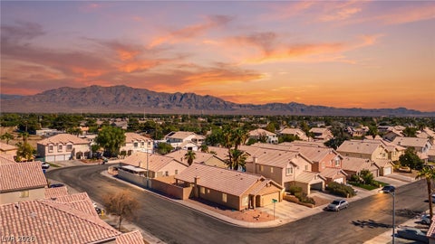 Homes For Sale - 7232 London Bridge Avenue<br/> Las Vegas, NV 89130