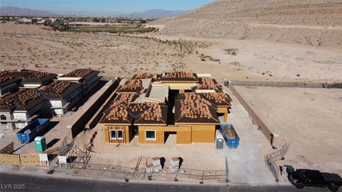 15 Olympia Canyon Way Las Vegas NV 89141