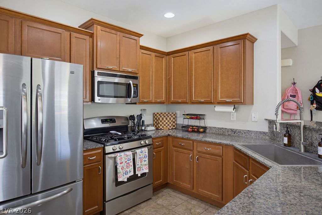 6041 Towboat Street 102