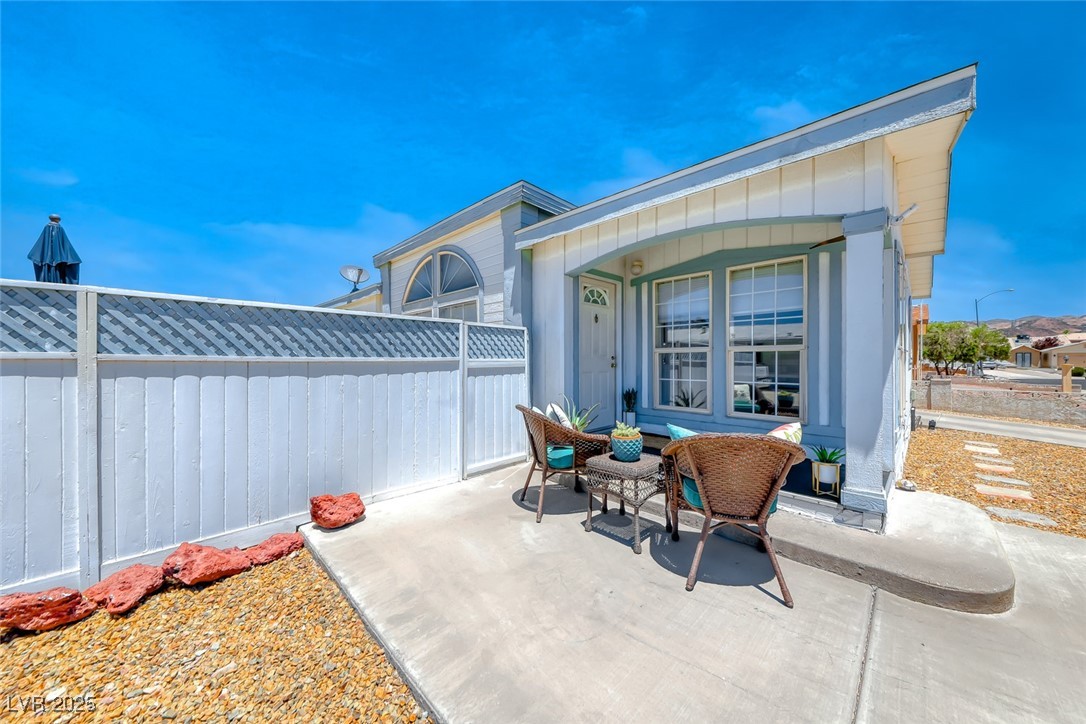 Properties 1 1290 Dalene Avenue