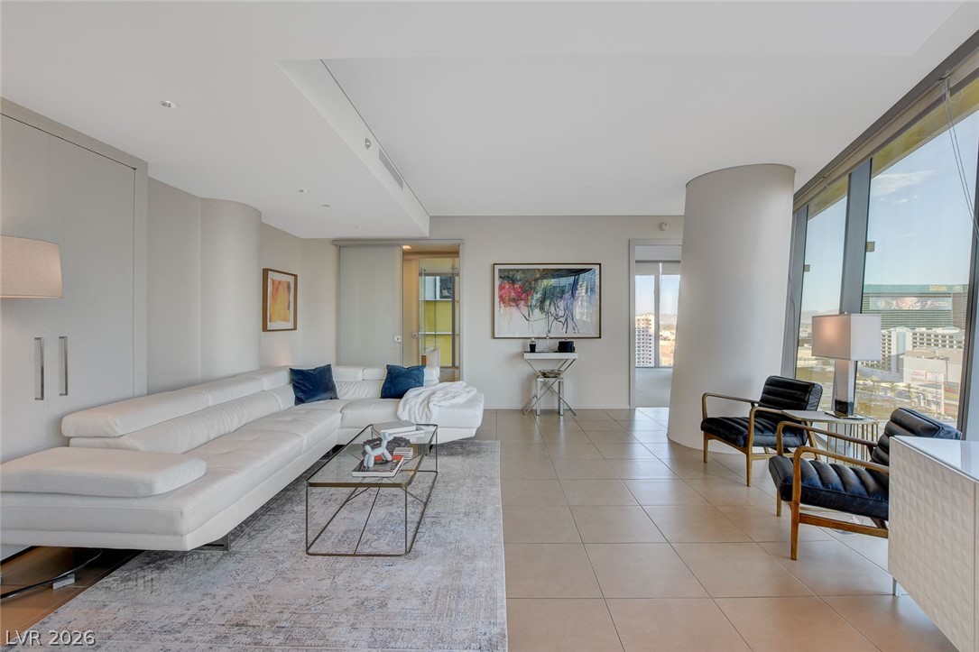 3726 S Las Vegas Boulevard 1207