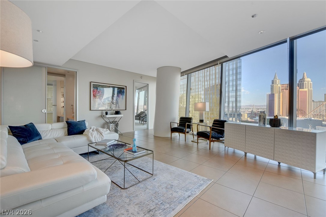 3726 S Las Vegas Boulevard 1207
