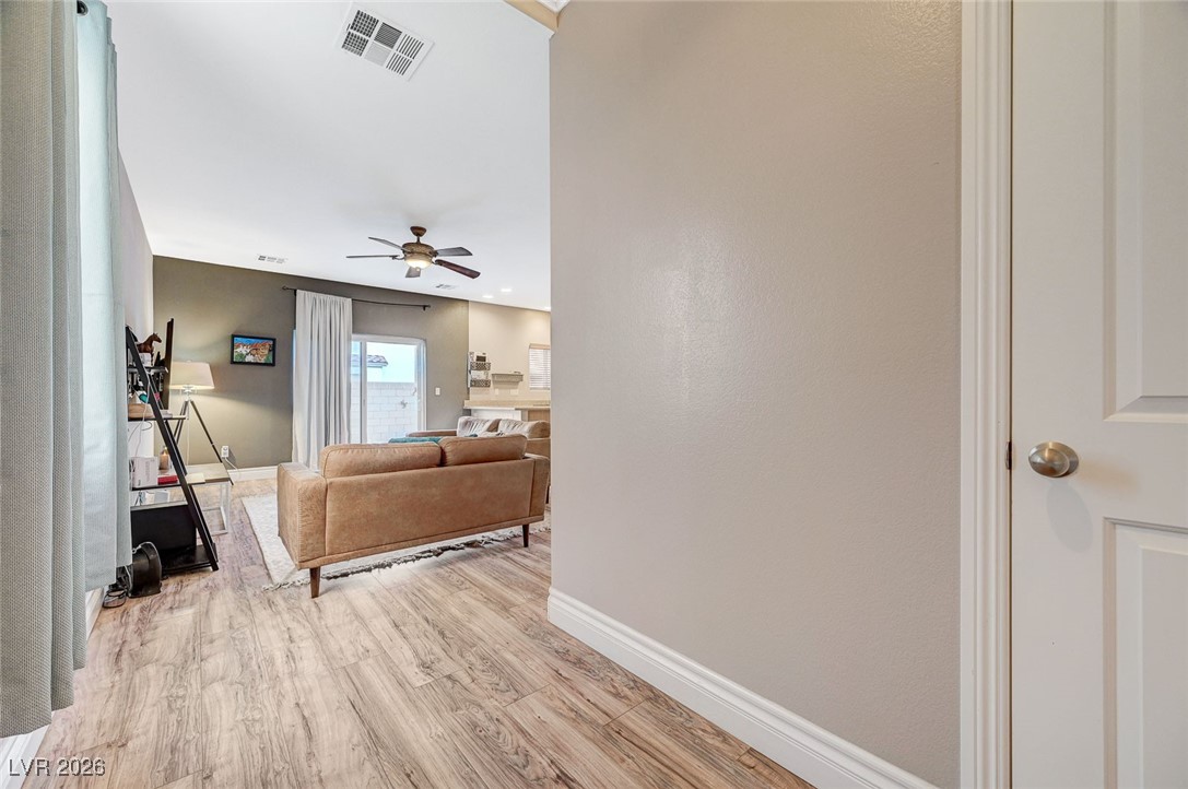 5690 Sentry Palm Court